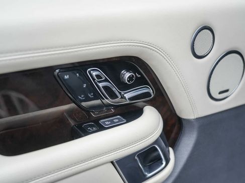 Used 2021 Land Rover Range Rover Autobiography AWD/4WD image 20