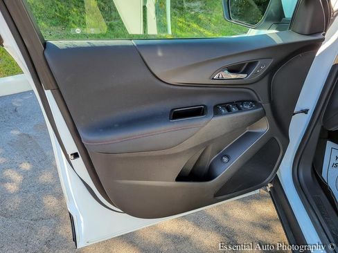 Used 2024 Chevrolet Equinox RS image 23