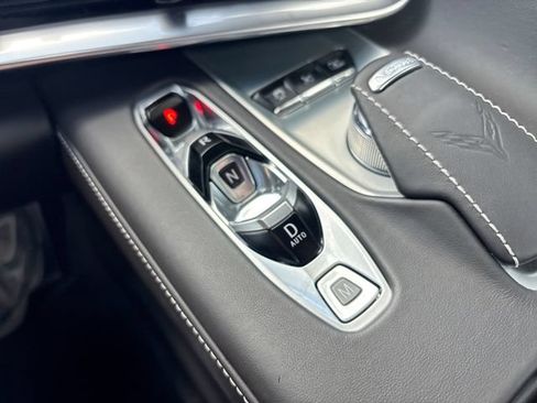 Used 2023 Chevrolet Corvette Stingray Premium Conv w/ Z51 Performance Package RWD image 20