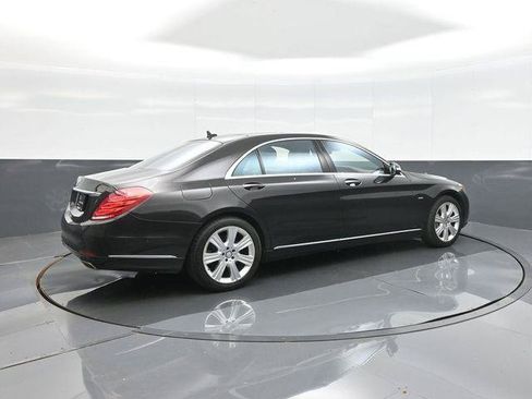 Used 2014 Mercedes-Benz S 550 Sedan image 7