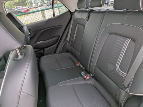 New 2026 Hyundai Venue SEL FWD image 14