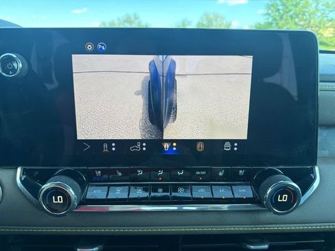 Certified 2025 Chevrolet Colorado ZR2 w/ Technology Package AWD/4WD image 22
