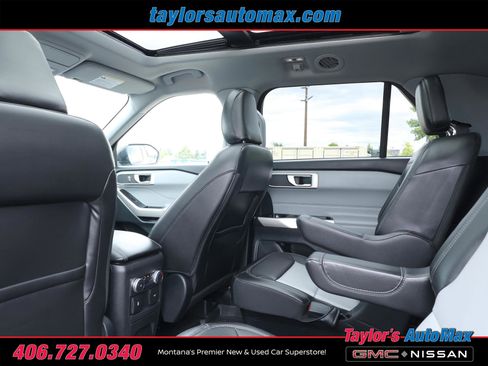 Used 2022 Ford Explorer XLT w/ XLT Sport Appearance Package image 36