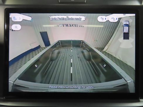 Used 2025 Ford F250 Platinum image 20