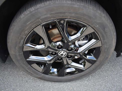 Used 2024 Honda HR-V Sport image 10