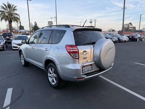 Used 2012 Toyota RAV4 Limited w/ Navigation Value Pkg image 5