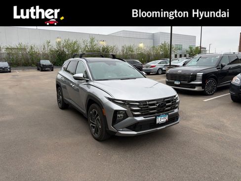 Used 2026 Hyundai Tucson Limited AWD/4WD image 1