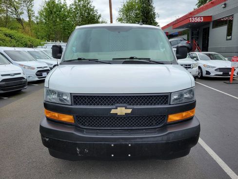 Used 2019 Chevrolet Express 2500 w/ Driver Convenience Package image 2
