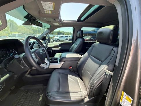Used 2018 Ford F250 Lariat w/ Lariat Ultimate Package AWD/4WD image 10