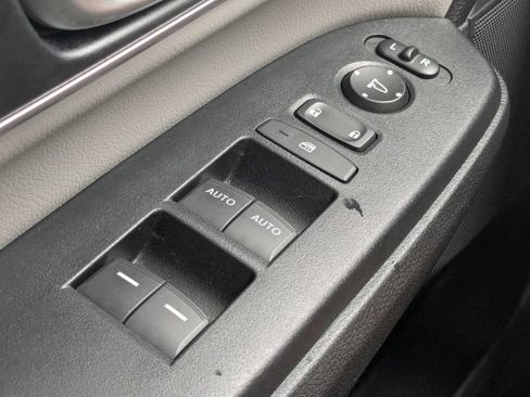 Used 2020 Honda CR-V EX-L image 12