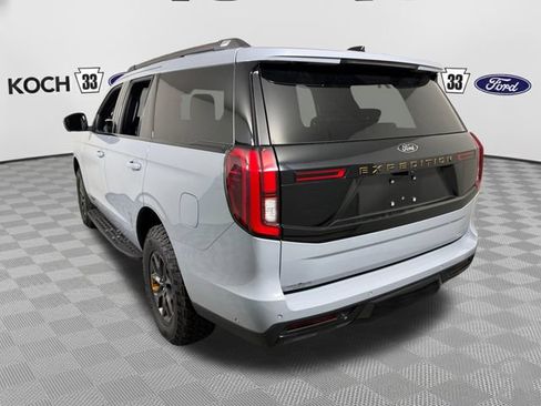 Used 2025 Ford Expedition Tremor AWD/4WD image 6
