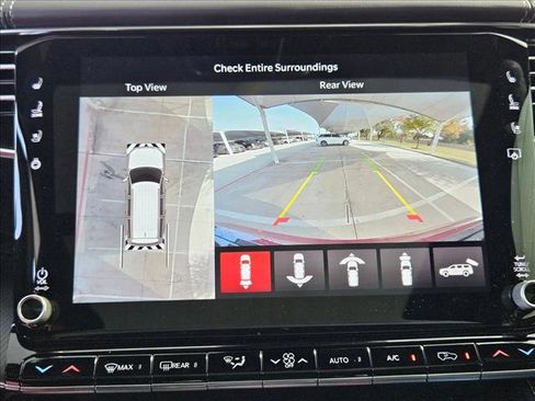 Used 2025 Jeep Grand Wagoneer L Series II Obsidian w/ Quick Order Packagew 28T image 12