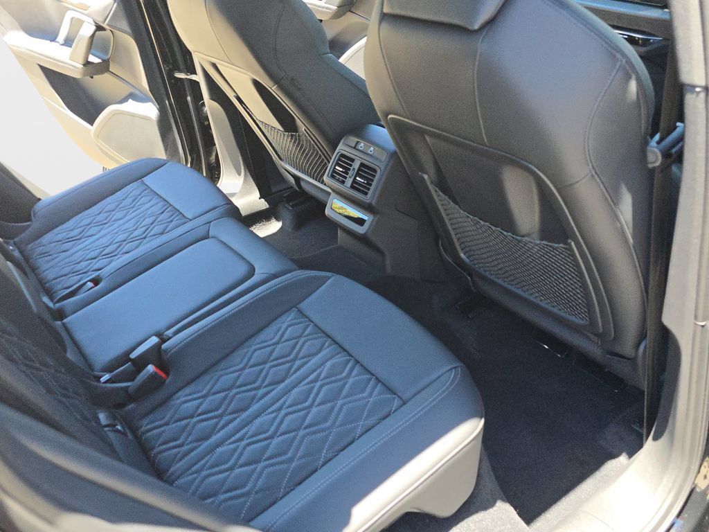 Used 2025 Audi SQ5 Premium Plus w/ Premium Plus Package AWD/4WD image 11