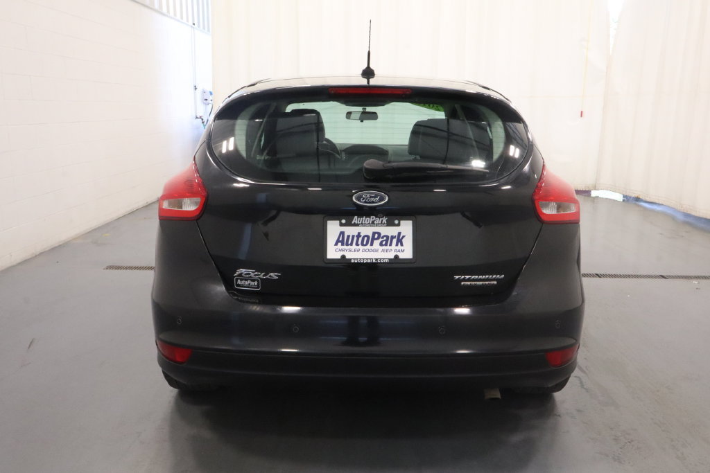 Used 2015 Ford Focus Titanium FWD image 6