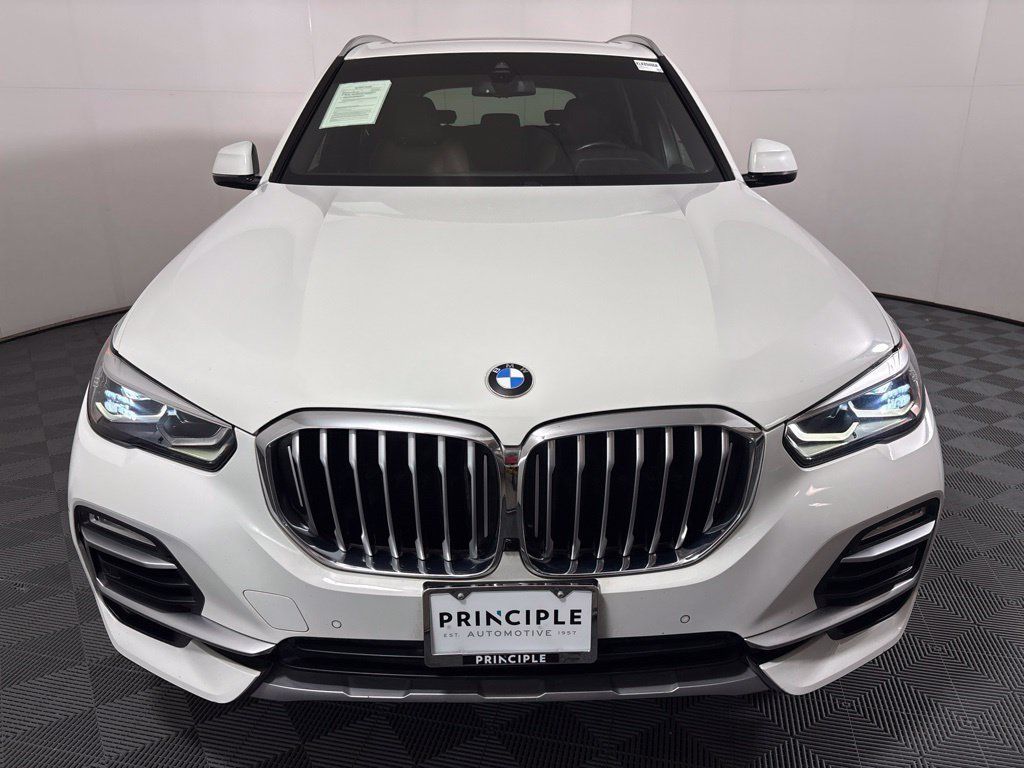 Used 2019 BMW X5 xDrive40i w/ Convenience Package AWD/4WD image 3