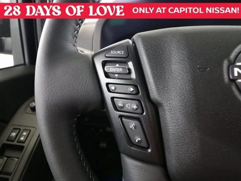 New 2025 Nissan Frontier SV w/ SV Convenience Package image 15