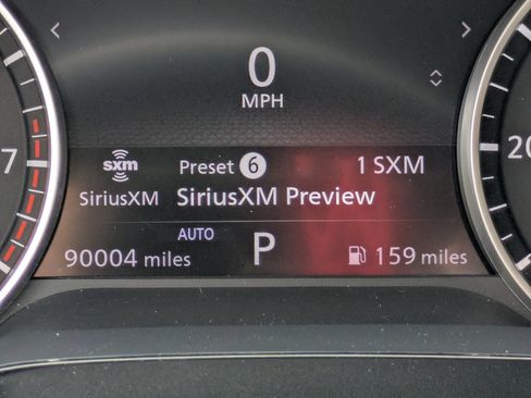 Used 2022 Nissan Pathfinder SV AWD/4WD image 21