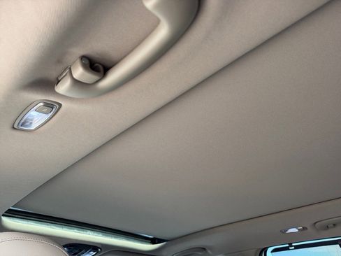 Used 2019 Kia Sorento EX w/ EX Touring Package image 15