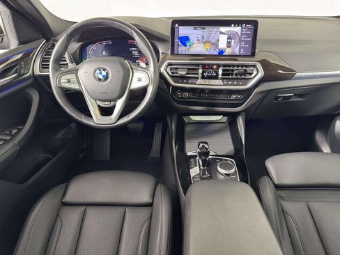 Used 2024 BMW X4 xDrive30i w/ Parking Assistance Package AWD/4WD image 5