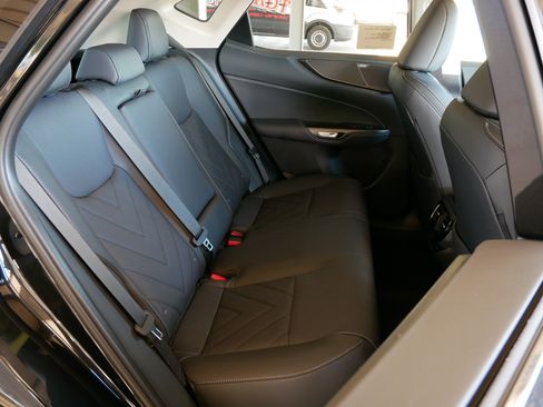 New 2026 Lexus NX 350 AWD w/ Luxury Package image 8