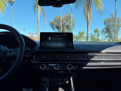 Used 2025 Honda Civic Sport image 18