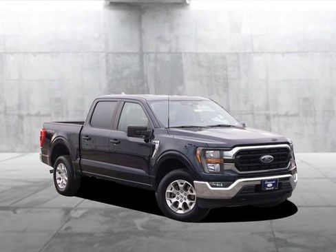 Used 2023 Ford F150 XLT AWD/4WD image 2