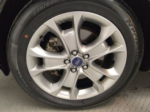 Used 2013 Ford Escape SEL AWD/4WD image 31