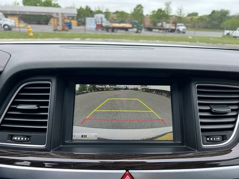 Used 2017 Genesis G80 3.8 w/ Option Group 02 AWD/4WD image 28