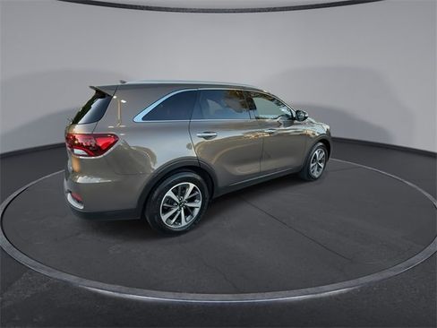 Used 2019 Kia Sorento EX image 8