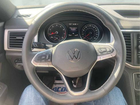 Used 2021 Volkswagen Atlas Cross Sport SE image 16