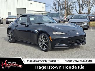 Used 2017 MAZDA MX-5 Miata RF Grand Touring video 1