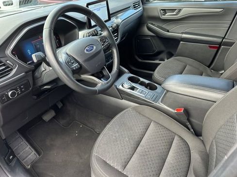 Used 2024 Ford Escape Active image 10
