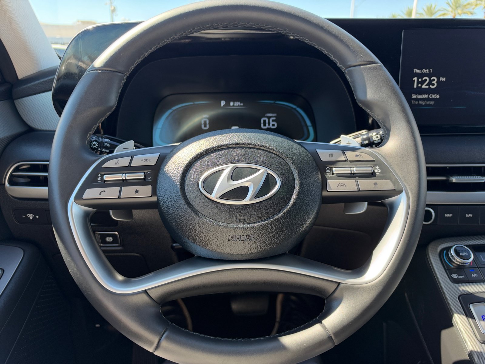 Used 2025 Hyundai Palisade XRT FWD image 9