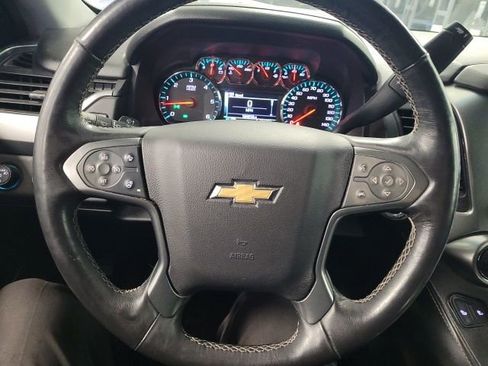 Used 2016 Chevrolet Suburban LT w/ LT Signature Package image 16