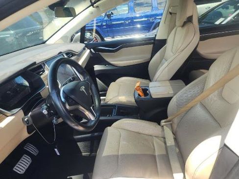 Used 2016 Tesla Model X P90D AWD/4WD image 4