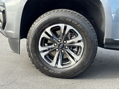 Used 2022 Chevrolet Colorado Z71 image 6