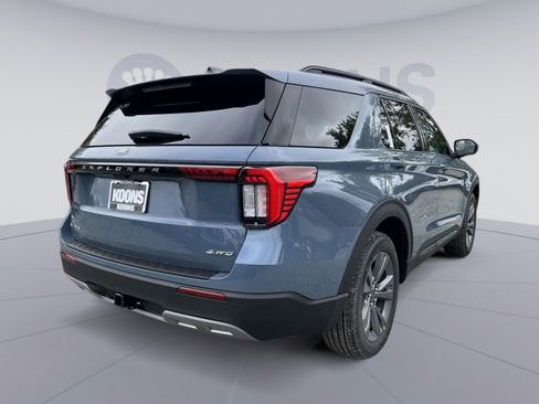 New 2026 Ford Explorer Active w/ Active Comfort Package image 7