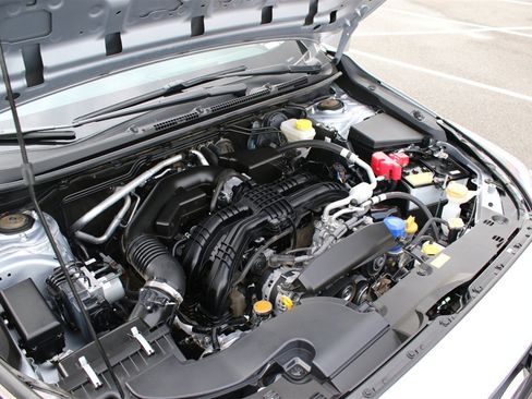 Used 2024 Subaru Crosstrek 2.0i Premium image 34