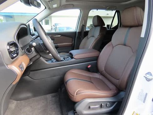 New 2025 Honda Pilot Elite image 12