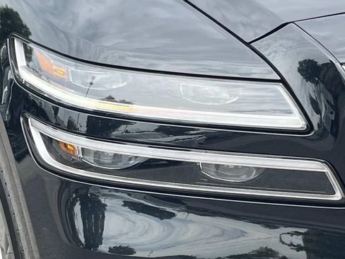 Used 2024 Genesis GV80 3.5T w/ Prestige Package AWD/4WD image 9