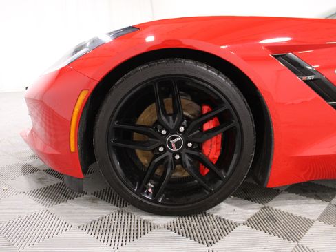 Used 2014 Chevrolet Corvette Stingray Convertible w/ Battery Protection Package image 27