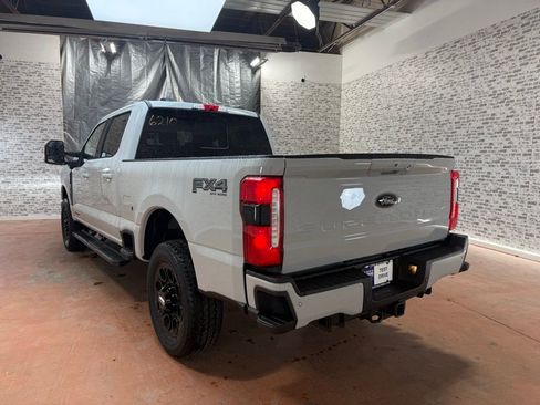 New 2026 Ford F350 Lariat w/ Black Appearance Package image 5