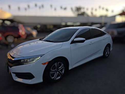 Used 2018 Honda Civic LX image 11