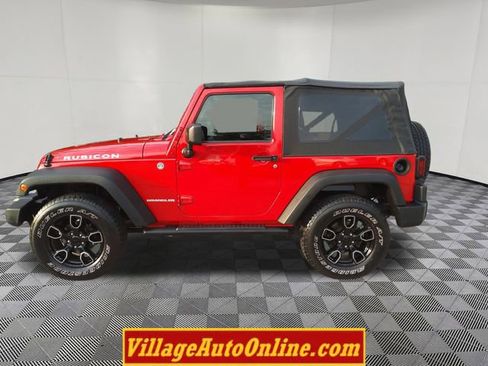 Used 2012 Jeep Wrangler Rubicon w/ PWR Convenience Group image 9