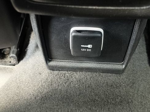 Used 2024 Jeep Compass Trailhawk AWD/4WD image 21