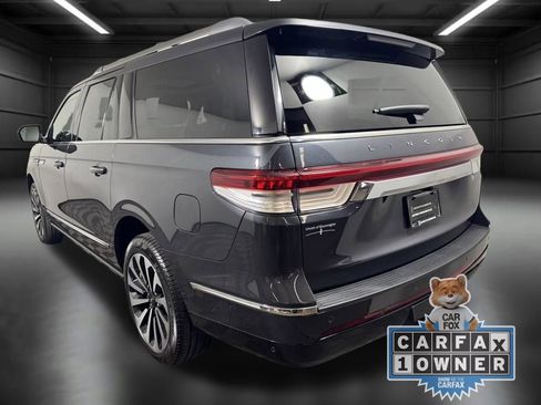 Certified 2022 Lincoln Navigator L Reserve AWD/4WD image 5
