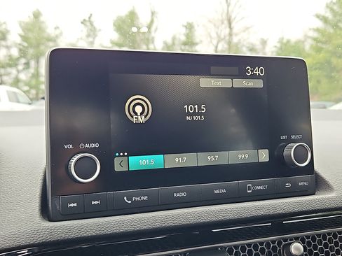 Used 2023 Honda Civic Sport image 18