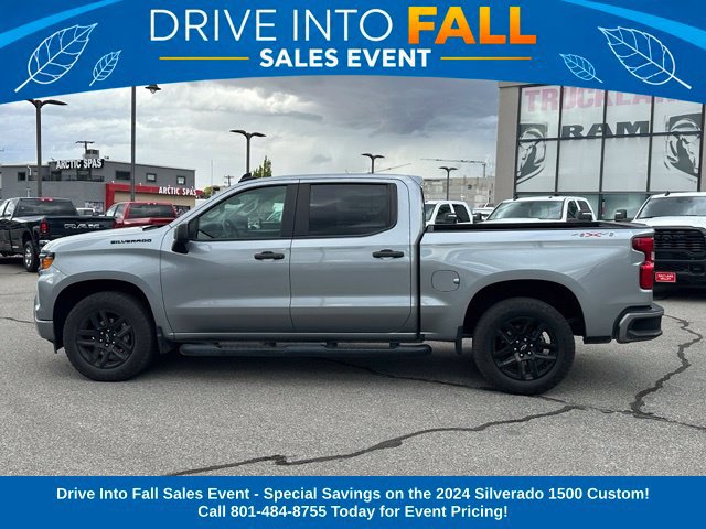 Used 2024 Chevrolet Silverado 1500 Custom w/ Turbomax Blackout Package AWD/4WD image 2
