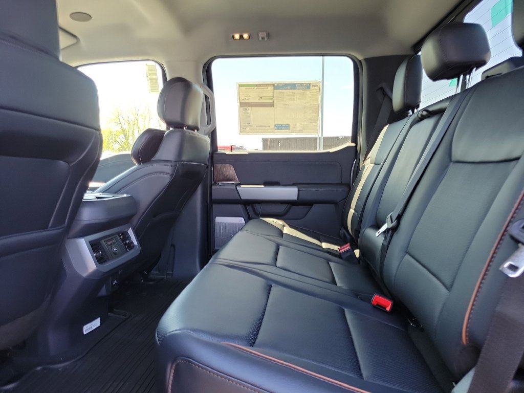 New 2026 Ford F250 Lariat w/ Lariat Ultimate Package AWD/4WD image 15