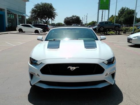 Used 2019 Ford Mustang GT Premium RWD image 9